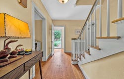 1019 Halliahurst Ave, Vinton, VA 24179