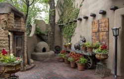 1075 Paseo de Peralta, Santa Fe, NM 87505