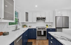 523 Greendale Ave, Needham, MA 02492