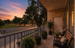 1600 Barton Springs Rd, Austin, TX 78704