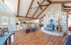 6 S North Fork Rd, Orderville, UT 84758