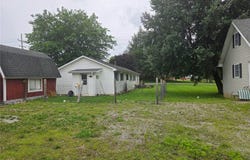 426 N Walnut St, Ligonier, PA 15658