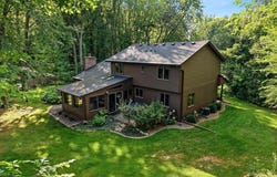 5665 Star Circle, Shorewood, MN 55331