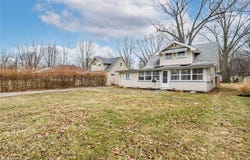 295 E 238th Street, Euclid, OH 44123