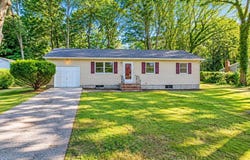 50 Fanning Boulevard, Riverhead, NY 11901