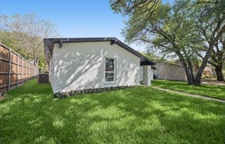 3225 Collins Boulevard, Garland, TX 75044
