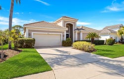 8732 54TH Avenue E, BRADENTON, FL 34211