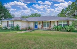 1650 County Road 439, Thorndale, TX 76577