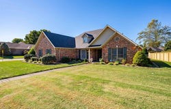2678 Hillbrooke Pkwy, Owensboro, KY 42303