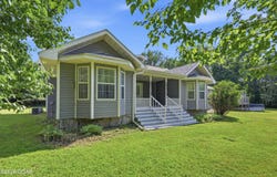 6060 Oak Road, Carthage, MO 64836