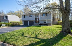 7041 Brandywine Drive, Derby, NY 14047