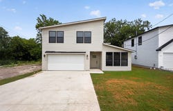104 E Miller Street, Whitewright, TX 75491
