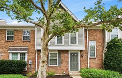 10893 Lake Thames Drive, Sycamore Twp, OH 45242