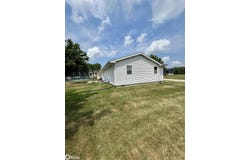 103 Valley West Drive, Mount Ayr, IA 50854