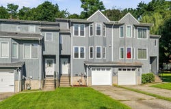 22 Mayer Drive, Middletown, NY 10940
