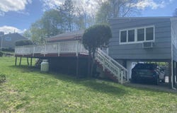 7 Thaddeus Avenue, Danbury, CT 06811