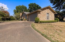 515 Berkshire Drive, Longview, TX 75605