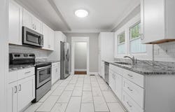 992 Westmont, Atlanta, GA 30311