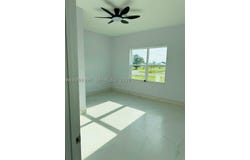 401 Lexington Drive, FL 33876
