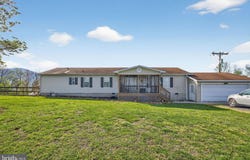355 CLAN ALPINE Way, GLASGOW, VA 24555
