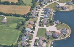 8786 Doubletree Drive N, Crown Point, IN 46307