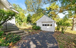304 LINCOLN Avenue, HIGHTSTOWN, NJ 08520