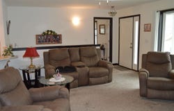 4322 Banar Ave SW, CedarRapids, IA 52404