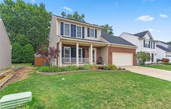137 Colonial Drive, Painesville, OH 44077