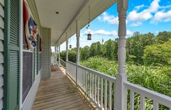 424 Beech Creek Hollow Rd, OAK HILL, WV 25901