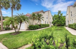 890 Eastham Way, NAPLES, FL 34104