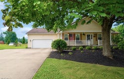 5566 River Road, Madison, OH 44057