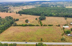 17108 Highway B, Houston, MO 65483