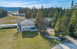 30400 S Sunray Trl, Worley, ID 83876