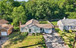 9 Milton Rd, Barrington, RI 02806