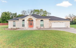 1712 Broaddrick LN, Van Buren, AR 72956