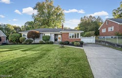 1216 Hillside Drive, Watervliet, NY 12189