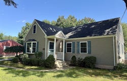 66 Greaney St, Springfield, MA 01104