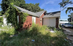 175 E BROOKS Rd, Memphis, TN 38109