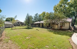 702 S Division St, Lavaca, AR 72941
