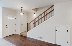 384 Market St NE, Salem, OR 97301