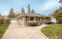 227 S Randall Road, Aurora, IL 60506