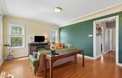 391 Memorial Drive SE, Cedar Rapids, IA 52403