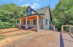 307 Greyson St, Martinsville, VA 24112