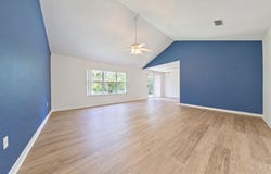 2056 Aurora Dr, Navarre, FL 32566