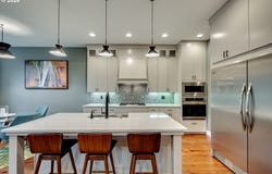 108 W 16TH St, LaCenter, WA 98629