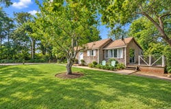 4 Holzman Drive, Hampton Bays, NY 11946