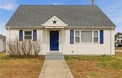 92 Bracket Avenue, Tiverton, RI 02878