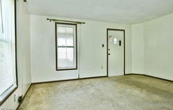 794 N Stateline Road, Masury, OH 44438