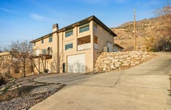 5758 S WASATCH Blvd, Holladay, UT 84121