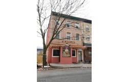 47 Fleming Ave, Newark City, NJ 07105